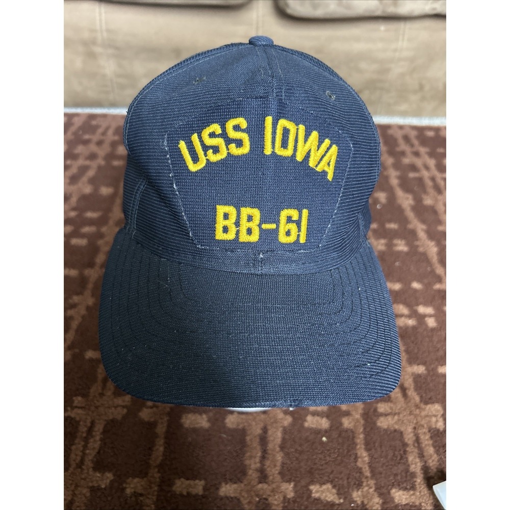 Vintage New Era USS IOWA BB-61, US Navy Ship Cap /‎ Hat  snapback  Medium/Large